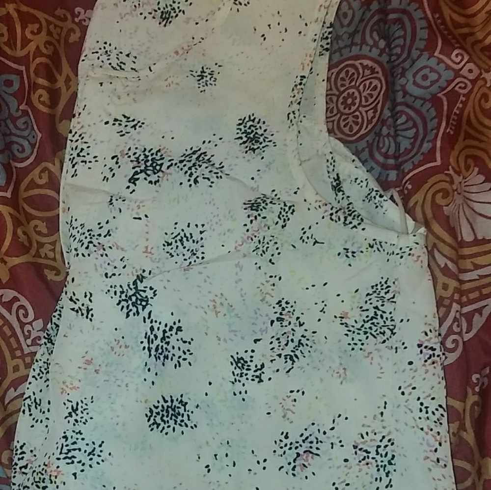 Women's Top